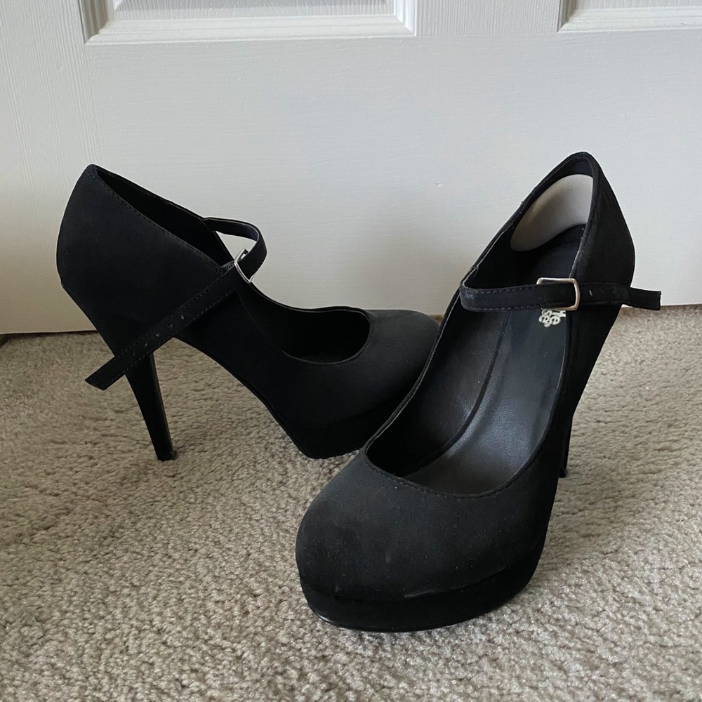 Black Platform Heels
